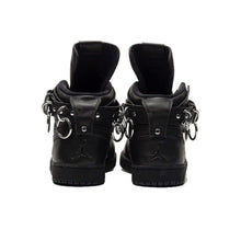 Load image into Gallery viewer, M US6.5/W US8 Jordan 1 Retro High Strap x Comme des Garcons Black CDG