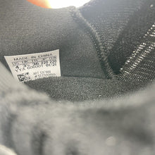 Load image into Gallery viewer, Size 4 EU36- Adidas UltraBoost Climacool DNA