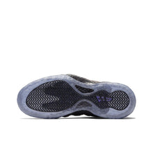 Load image into Gallery viewer, Size 9- Nike Air Foamposite One eggplant Black and varsity purple