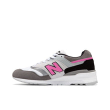 Load image into Gallery viewer, Size 7 - New Balance 997 Made In USA Black Pink m997lbk