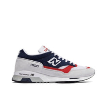 Load image into Gallery viewer, Size 9.5 - New Balance 1500 Made in England Grey Navy Red - M1500GWR
