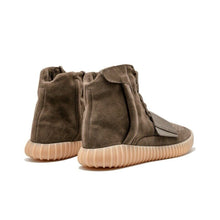 Load image into Gallery viewer, Size 11 - adidas Yeezy Boost 750 Chocolate