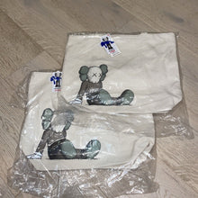 Load image into Gallery viewer, KAWS x UNIQLO COMPANION Tote Bag "Holiday"