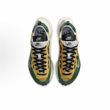 Load image into Gallery viewer, Size 10 - Nike x Sacai Vaporwaffle Tour Yellow Stadium Green