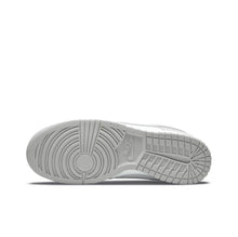 Load image into Gallery viewer, Size 8.5 - Nike Dunk Low Grey Fog
