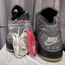 Load image into Gallery viewer, Size 9  - Jordan 5 Retro SP x Off-White

