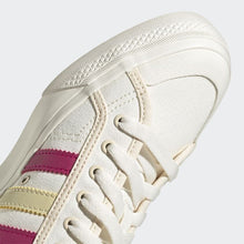Load image into Gallery viewer, Size 5 - Adidas Wales Bonner Nizza
