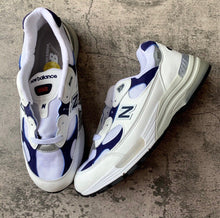 Load image into Gallery viewer, Size 7 - New Balance 992 Made in USA White Navy M992EC
