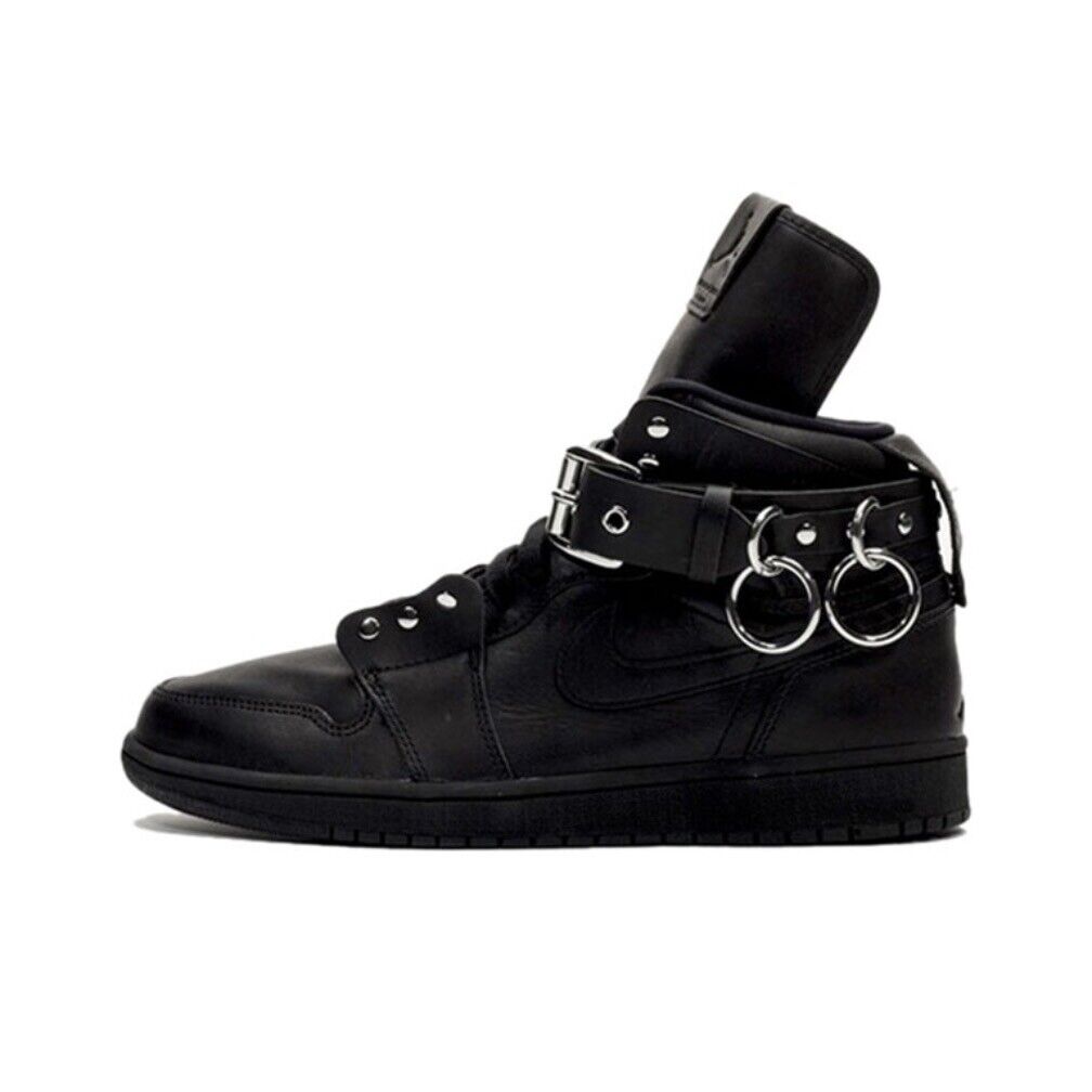 M US6.5/W US8  Jordan 1 Retro High Strap x Comme des Garcons Black CDG