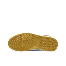 Load image into Gallery viewer, Size 10 - Jordan 1 Retro OG High Pollen
