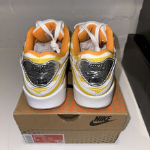 Load image into Gallery viewer, Size 8 - Nike Air Max 90 Fried Chicken
