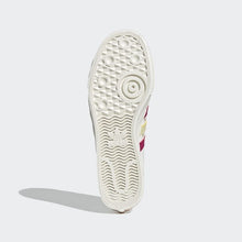 Load image into Gallery viewer, Size 5 - Adidas Wales Bonner Nizza
