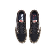 Load image into Gallery viewer, Size 10.5- Jordan 1 Low x Travis Scott Mocha
