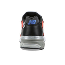 Load image into Gallery viewer, US 9.5 - New Balance 920 Made in England Sport Block Black Red M920SKR
