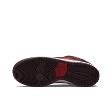 Load image into Gallery viewer, Size M 7 / W 8.5  - Nike Dunk Pro SB Low Fruity Pack - Cherry
