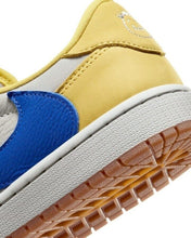 Load image into Gallery viewer, Size M US10 / W US11.5 - Travis Scott x Air Jordan 1 Retro OG SP Low Canary W

