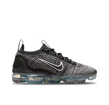 Load image into Gallery viewer, W US10/ M US8.5 - Nike Vapormax Flyknit Black Oreo
