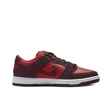 Load image into Gallery viewer, Size M 7 / W 8.5  - Nike Dunk Pro SB Low Fruity Pack - Cherry
