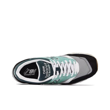 Load image into Gallery viewer, SIze 9.5 - New Balance M1500LIB Made In England  Teal Black
